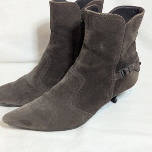 Tod’s Suede Zip Up Studded Ankle Boots Size 5.5